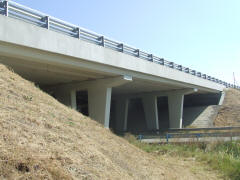 M1 autópálya 21+759 km szelvényben bal pályán lévő híd felújításának tervezése