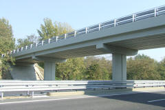 M1 autópálya 63+348 km szelvényében lévő híd felújításának tervezése